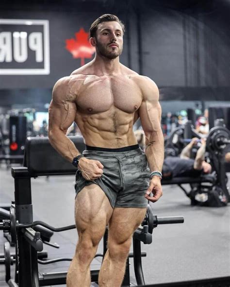 Brandon Harding going for his pro card, 13 days out